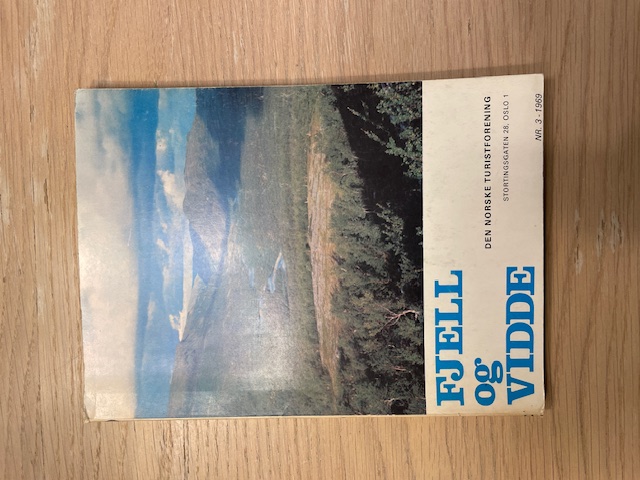 Den Norske Turistforeningen (DNT). Årbok 1969 Nr3. (72).