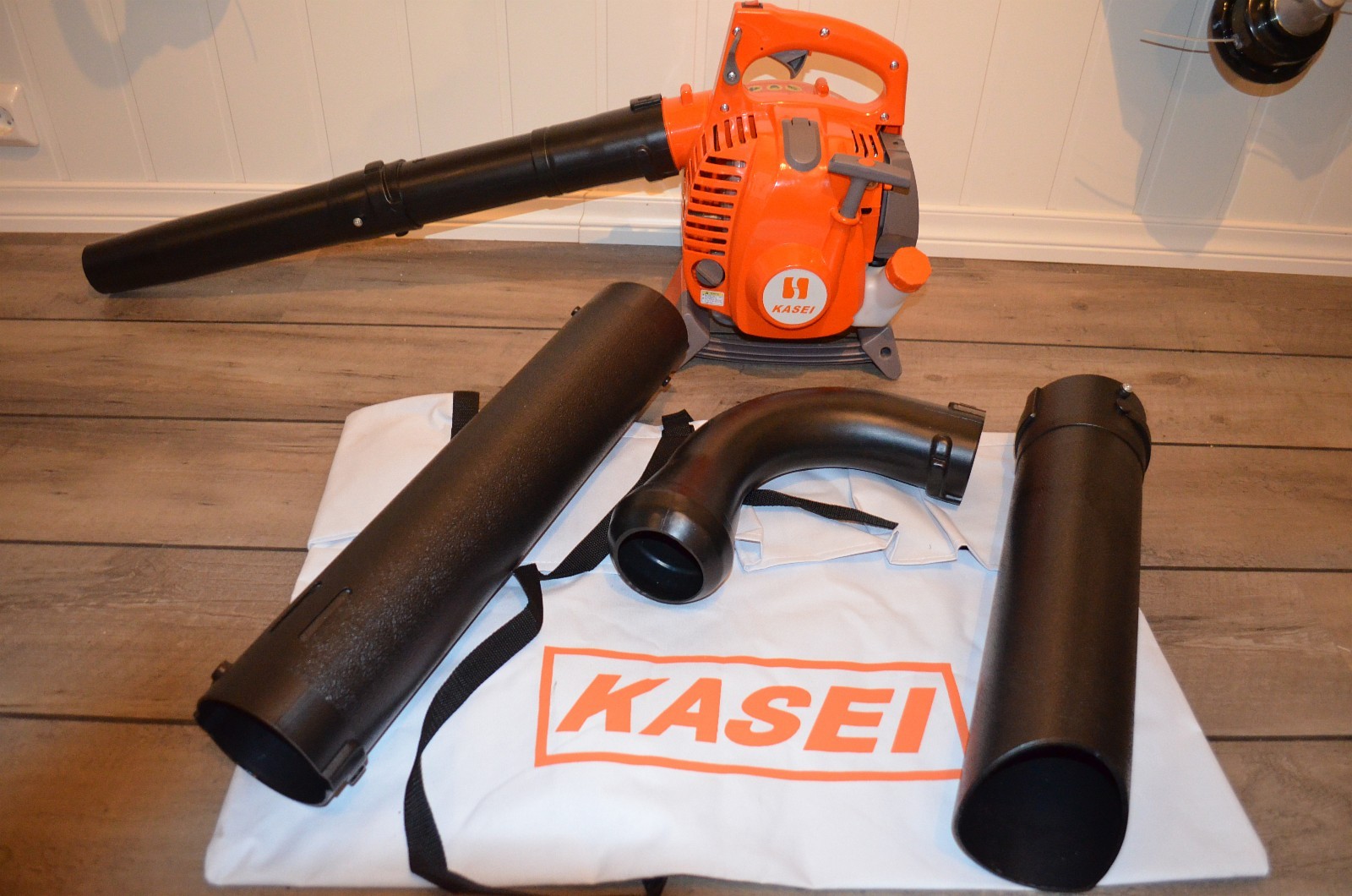 Kasei Løvblåser EBV245
