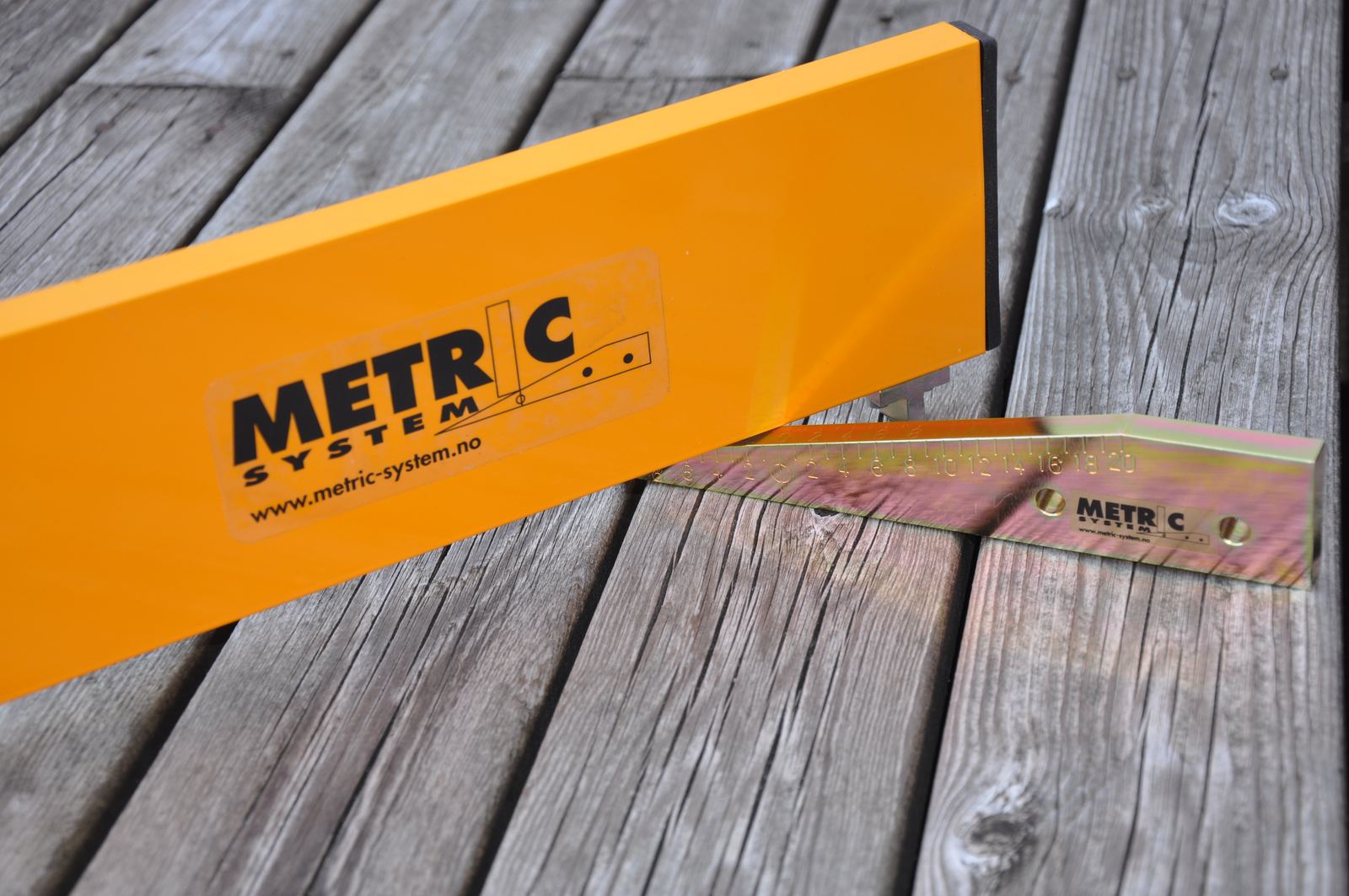 Metric rettholt og målekile