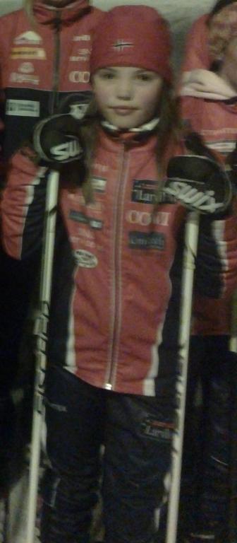 Her ser dere den nye treningsdressen