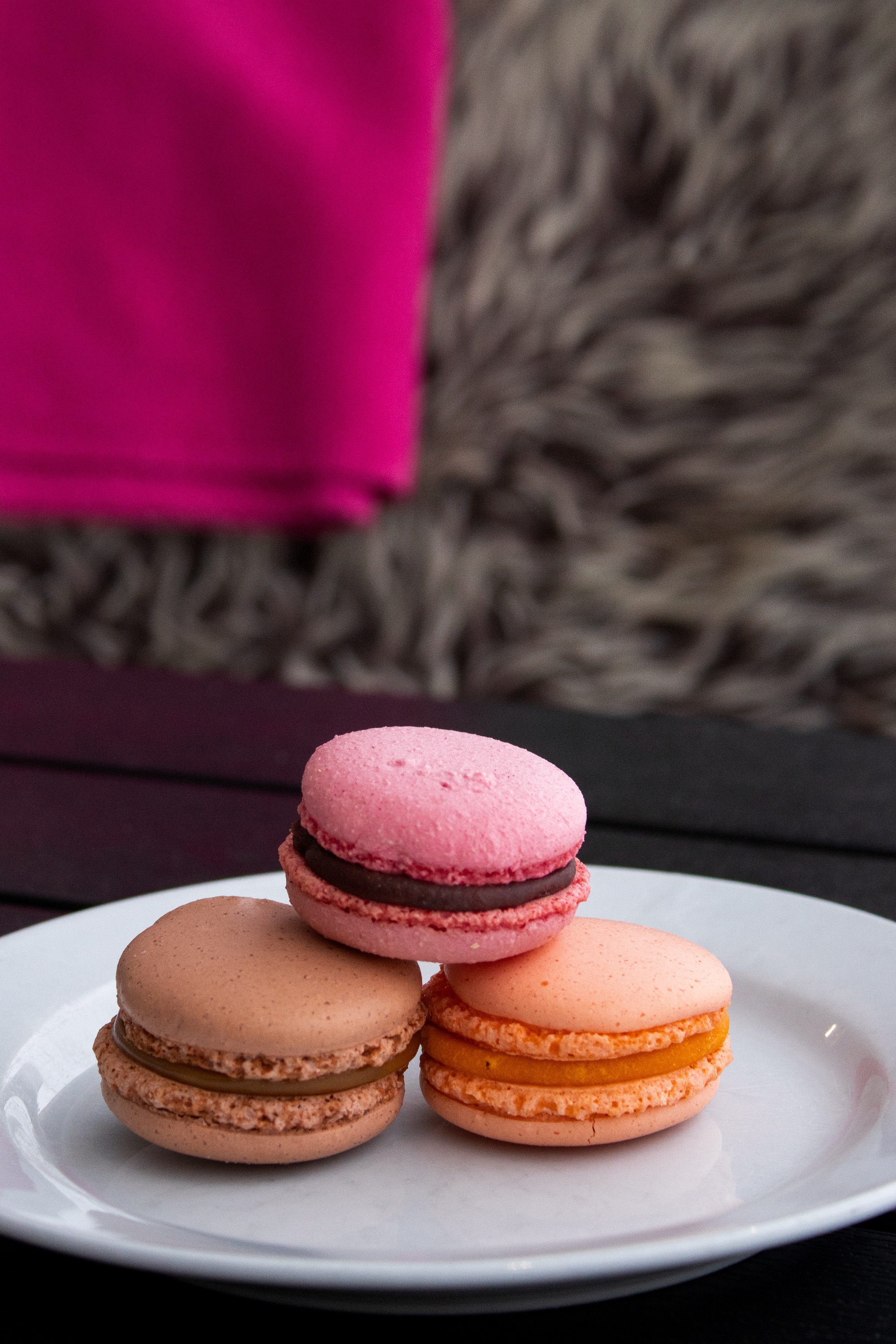 Fargerike macarons fra Granum Bakeri