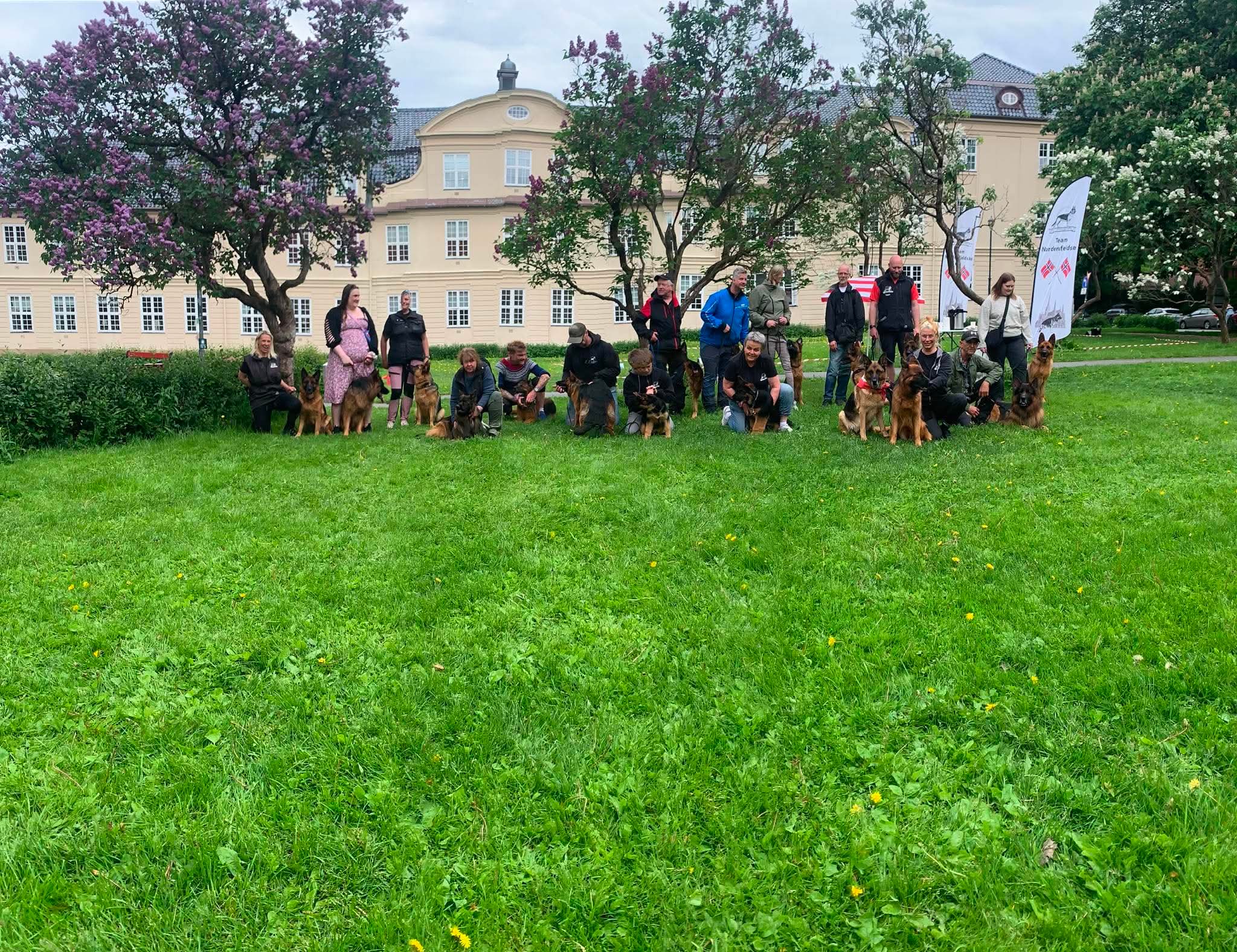 Deltakere i hundetoget