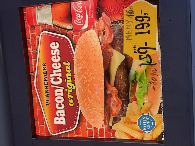 Bacon/Cheese Original – saftig burger med bacon, ost, salat, tomat og frites