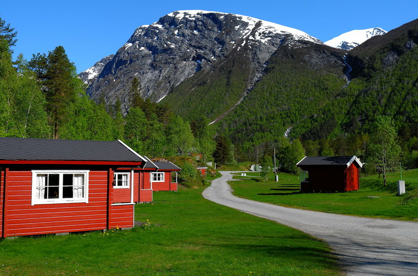 Gudbrandsjuvet Camping omgitt av naturskjønne omgivelser