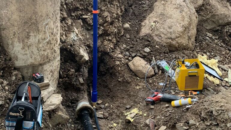 Bytte av innvendig og utvendig hovedstoppekran