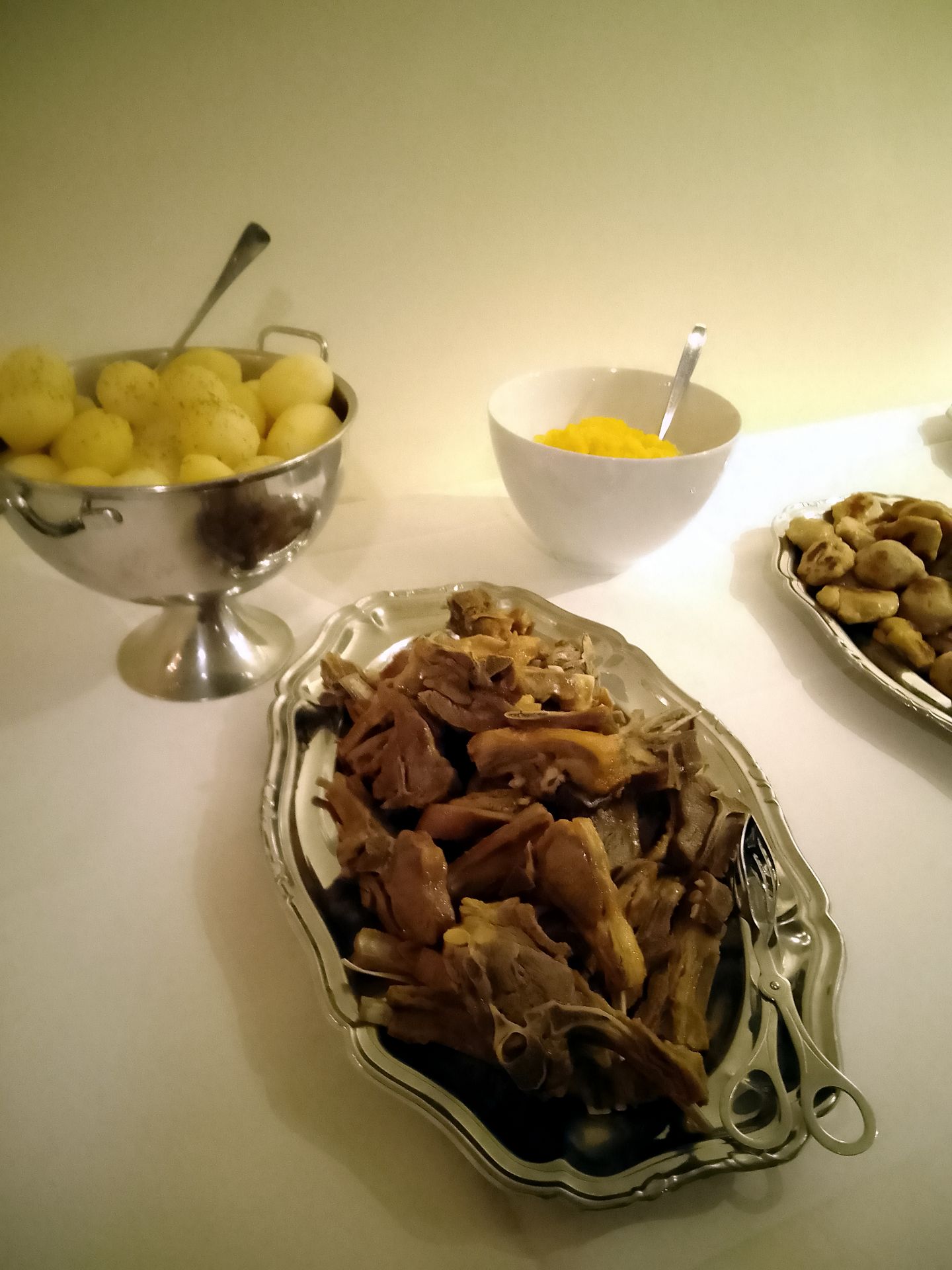 Pinnekjøtt med kålrotstappe og poteter