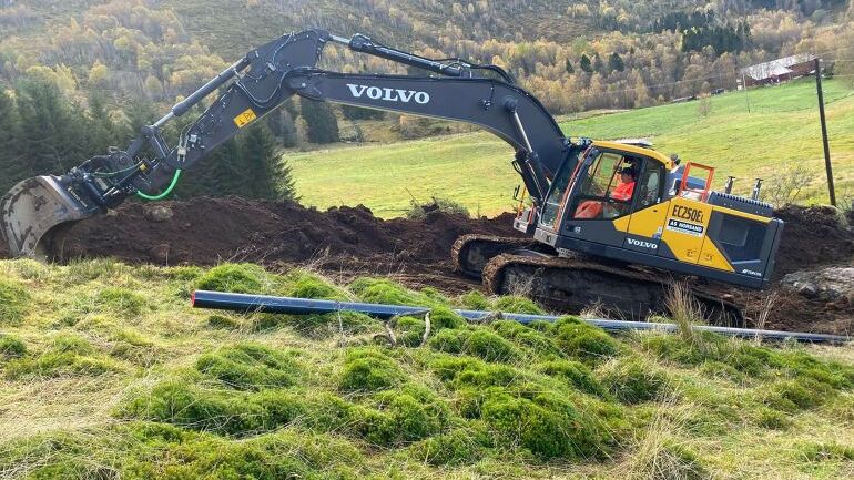 AS Norsand gravemaskiner – Volvo og Hitachi belte- og hjulmaskiner