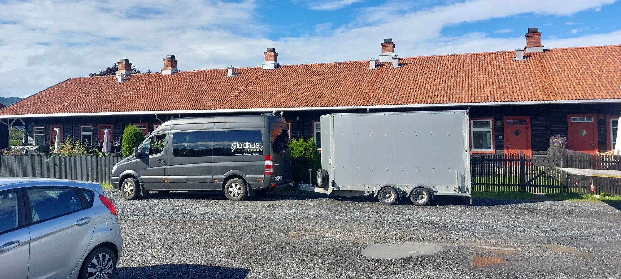 Henger og bilutleie