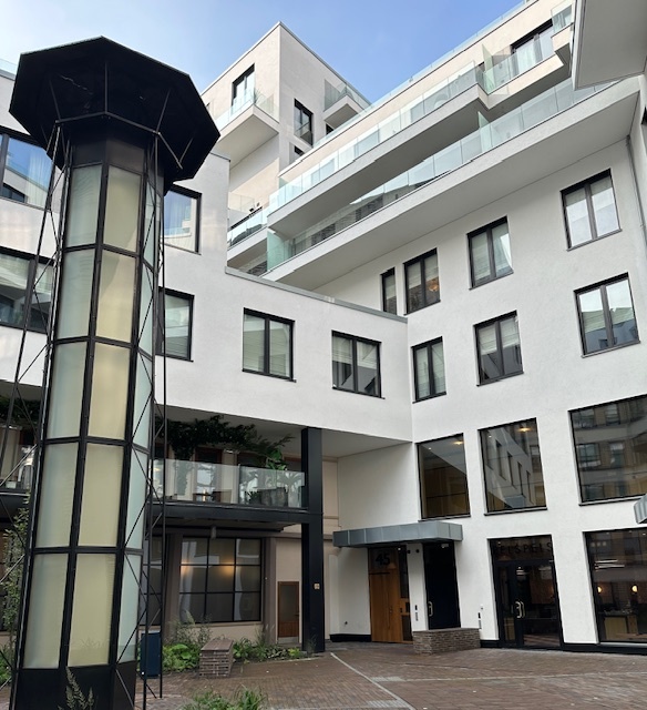 Sommerro Frogner – glassarbeider
