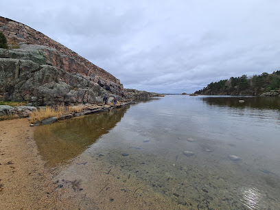 Bendiksbukta Beach