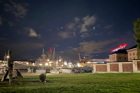 KNM Narvik, photographed by Erling in Horten
