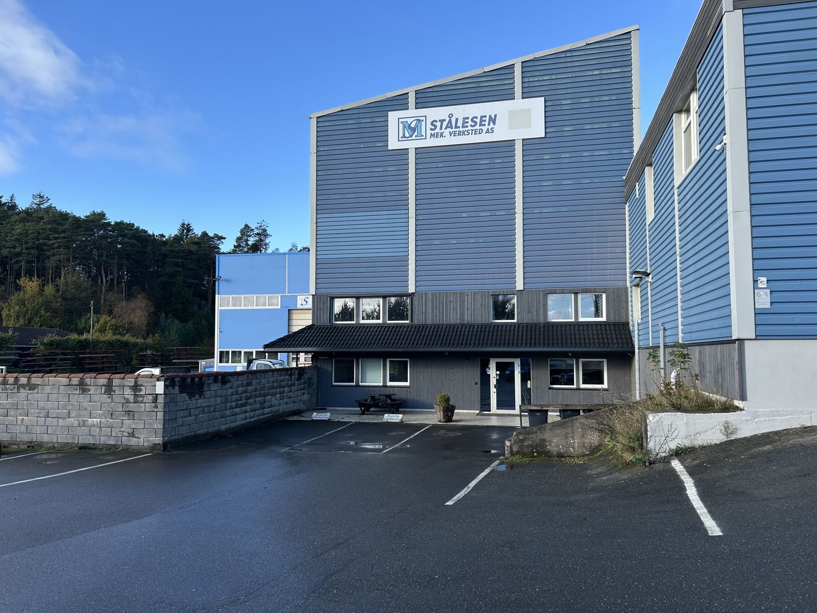 Verkstedbygget til Stålesen Mek. Verksted AS i Industriveien 10 i Vanse