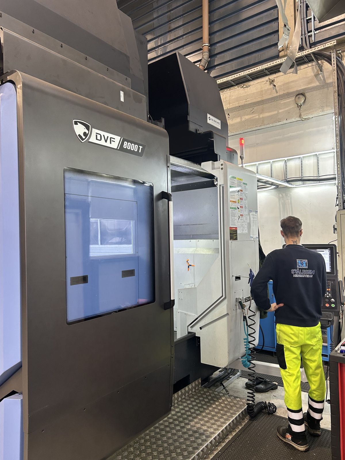 Ansatt ved DMG Mori DVF 5-akset maskineringssenter