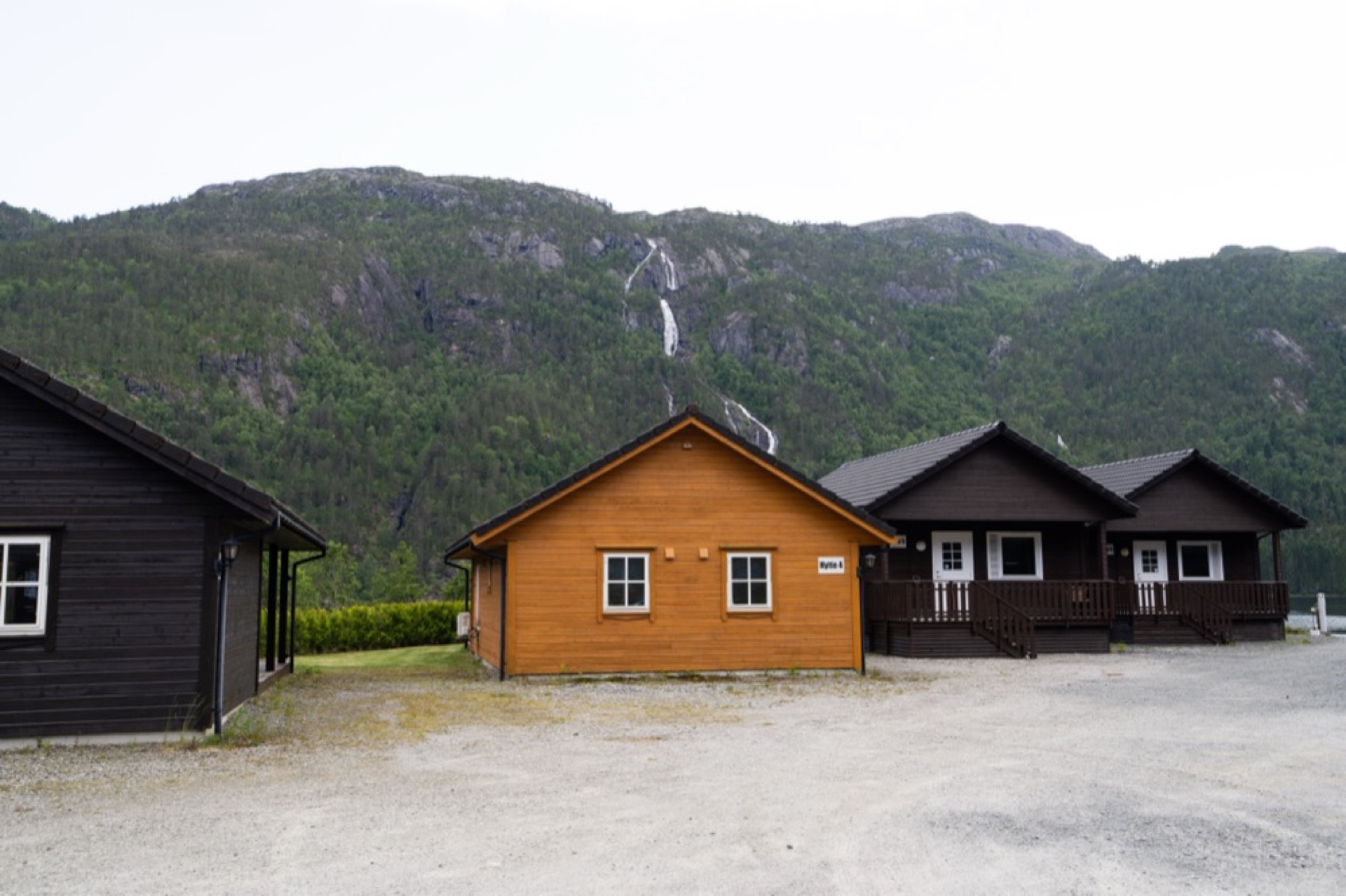 Hyttene på Camp Åkrafjorden