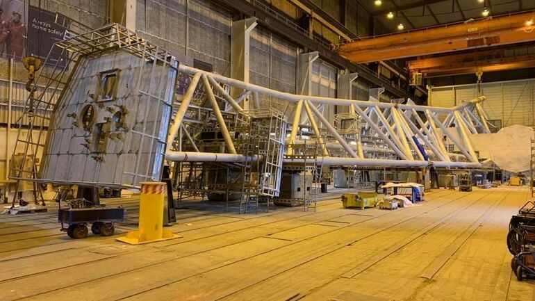 Flammetårn til Johan Castberg Floater under metallisering