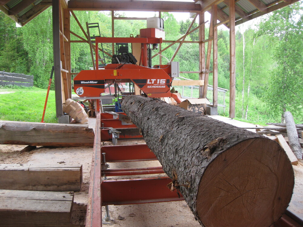 fra tømmer til plank 207155