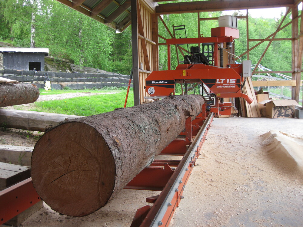 fra tømmer til plank 207156
