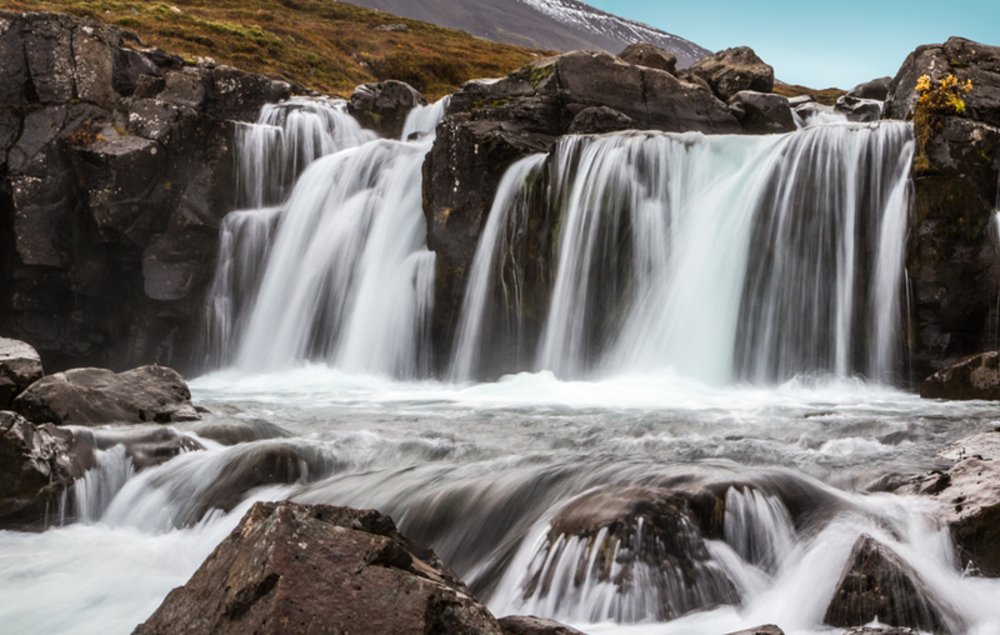 På fjellet mot Reidarfjordir fant jeg denne flotte fossen.
Foto Geir Lundli