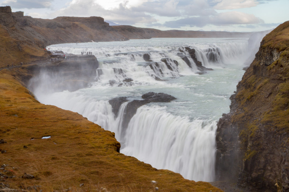 En av de store øyeblikkene  og kaldest på turen var besøket av Gullfoss.
Foto Geir Lundli
