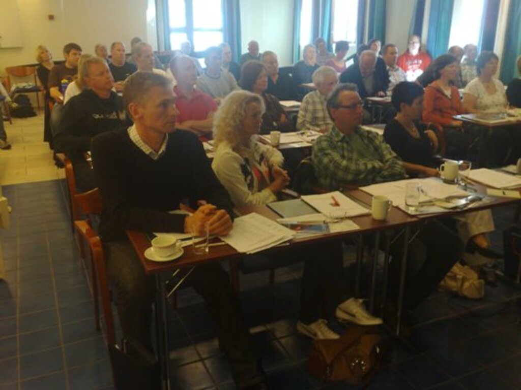 Skiting Stavern p&aring; l&oslash;rdag