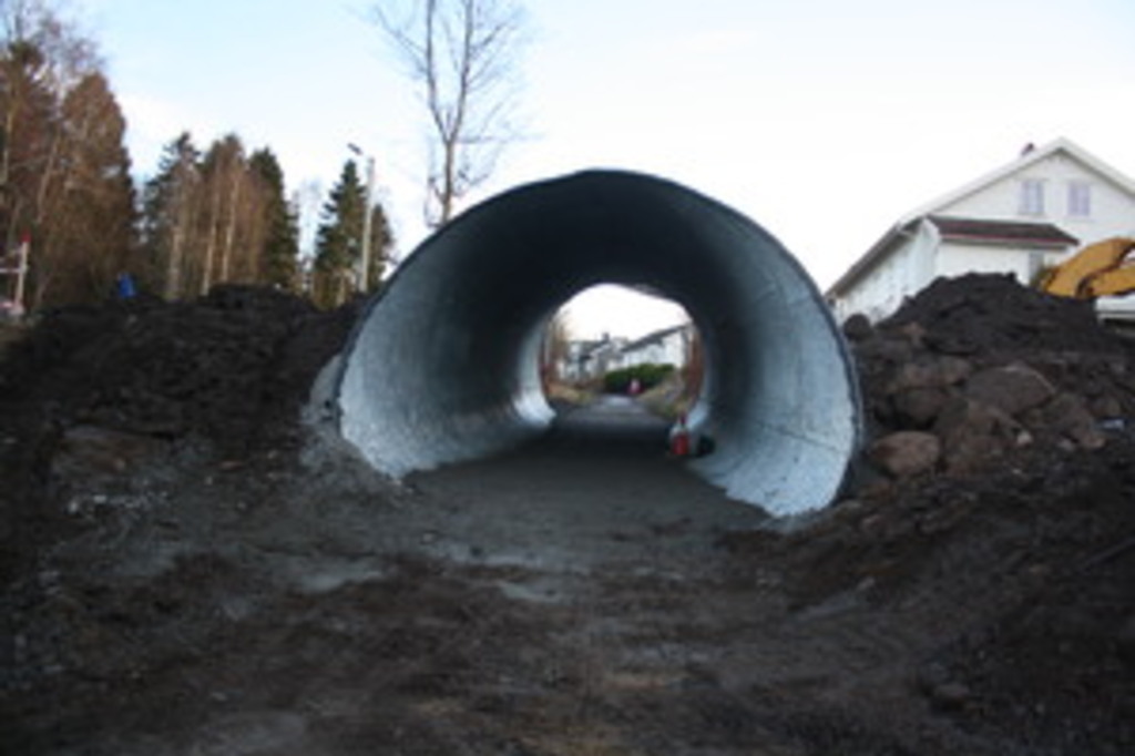 Ny tunnel begynner å ta form