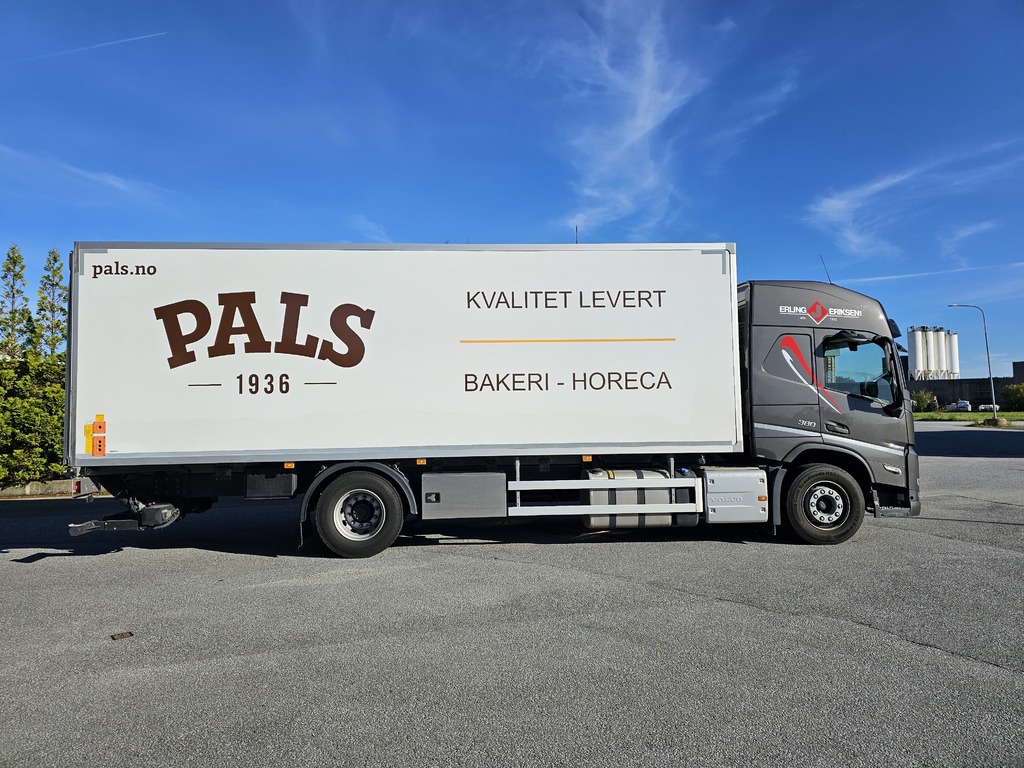 Erling Eriksen // Volvo FM380 9.24