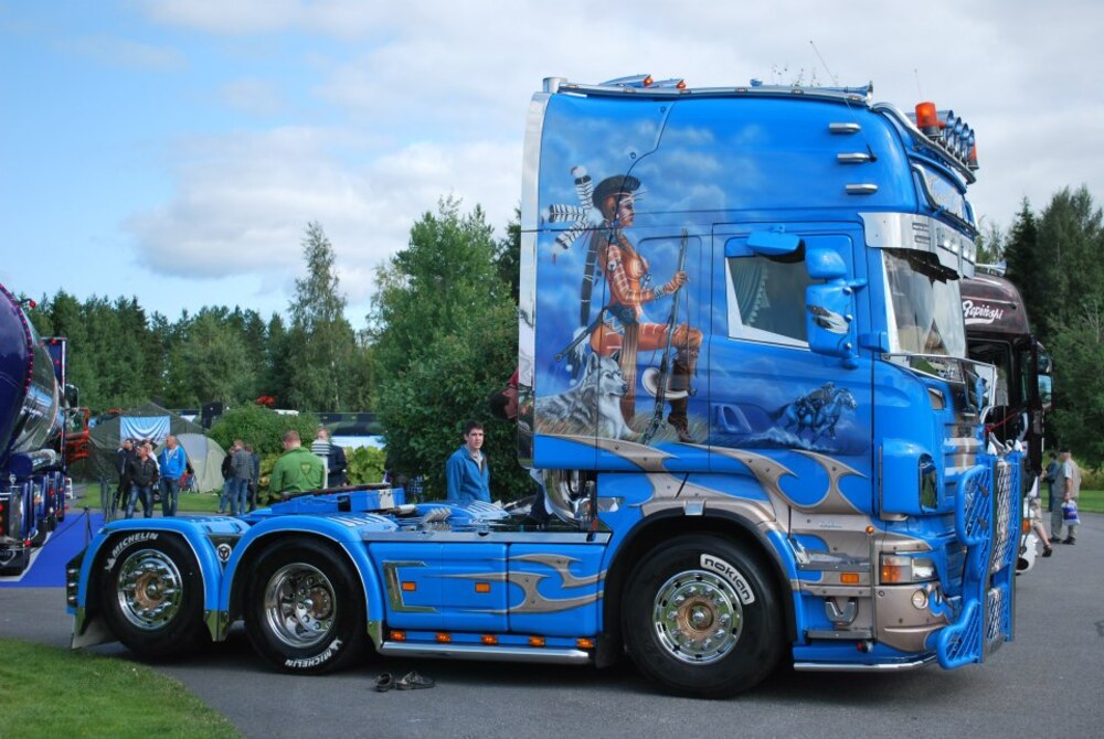 scania R 85630