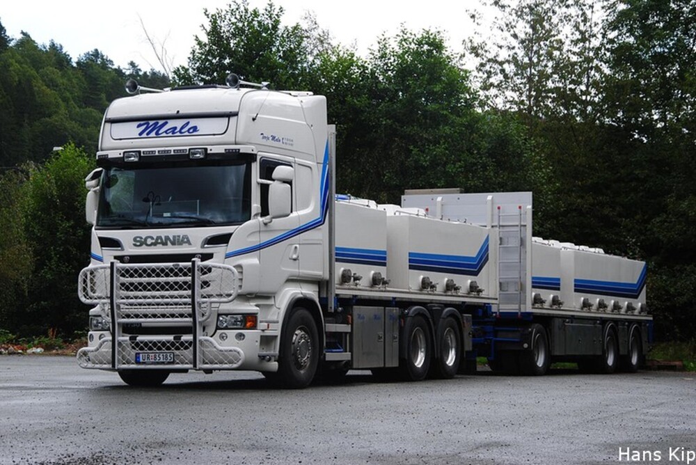 scania R 85636