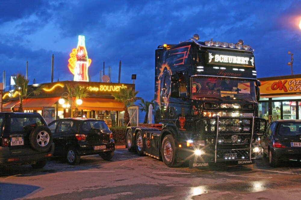 scania R 85640