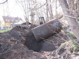 2010 - Den gamle oljetanken graves opp