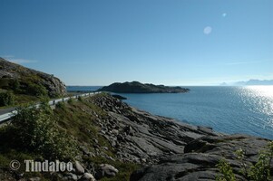 Henningsværveien