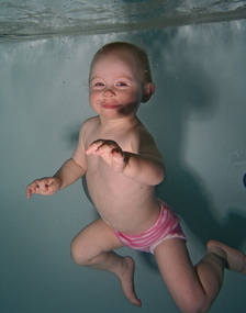 Benefits of baby swimming