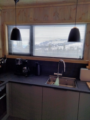 Persienner 25 mm – Hafjell Solskjerming