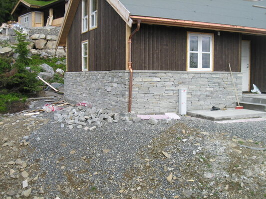 Lauvlia skifervegg – detalj