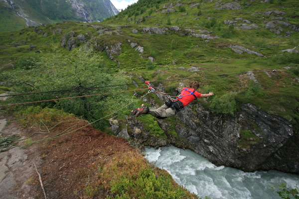 Teambuilding med klatring og friluftsliv
