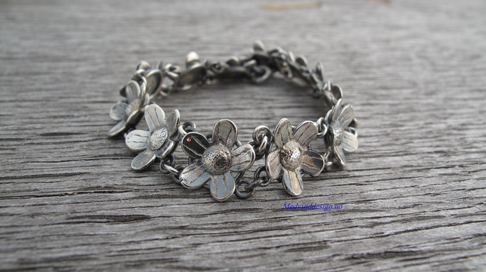 Medvind sølv 198923