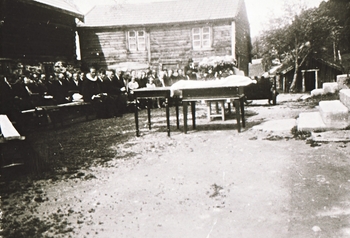 REF-0392 Herrem/Voll 1943.
Gravferda til Jon Olsen Krovold.