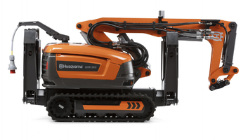 Husqvarna DXR 305 riverobot Vekt 1960 ( egen vekt uten utstyr) Bredde780mm, Høyde 1367mm, Lengde 1598mm