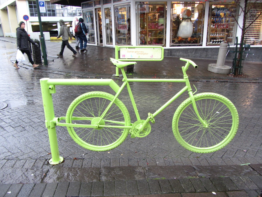 Grønn sykkeltur i handlegata i Reykjavik
Foto Nina Samuelsen