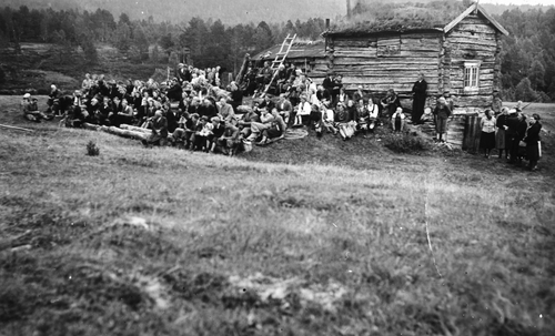 REF-0294 Ilbogen Soknedal-Rennebu ca 1950   - Misjonsstemne på Krokbekksetra .
