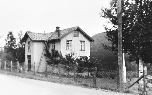 REF-0227 Grindal 1947. Aune skole