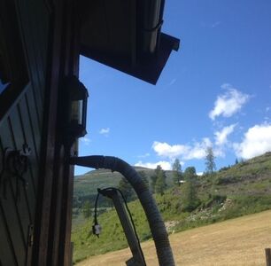 Tilleggsisolering hytte på fjellet.