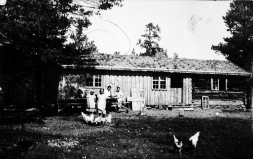 REF-0035 Ola Røkkes hytte ved Minilla, Nerskogen. 1938.
(Hytta brann ca 1950)