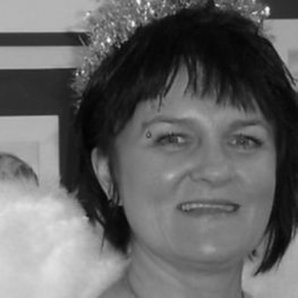 Astrid Estrellita Alsaker-Madsen

Styrer/Pedagogisk leder

- utdannet barnehagelærer, Stord lærerhøyskole.

