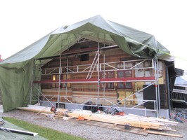 Det var kun litt gammel glassvatt i kjøkkenvegg. Ellers 10 cm tomrom