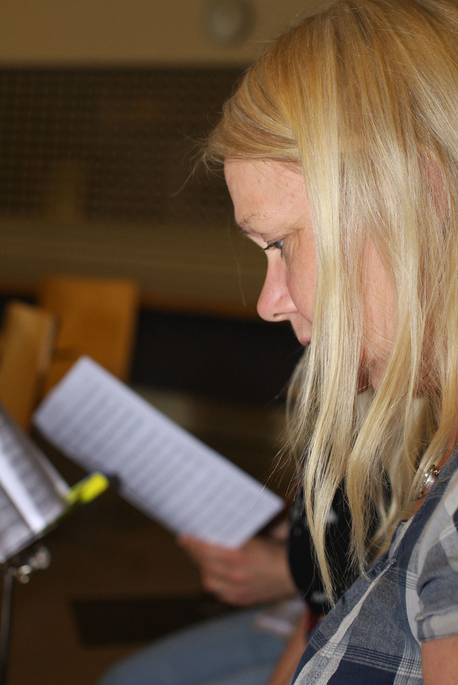 Sopran-Elin dypt konsentrert