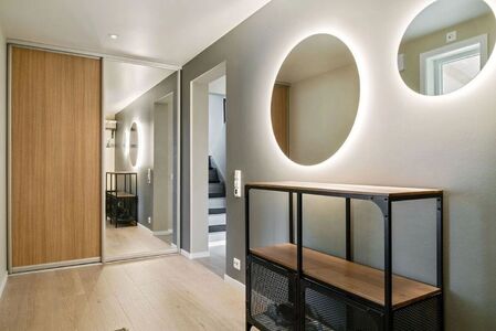 PÅLITELIG OG SIKKER TØMRER!<br>
Vi nyter stor tillit blant våre kunder og
kan vise til gode referanser fra tidligere arbeid