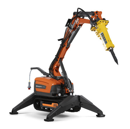 DXR 305
27 kW
Strømbehov 63A/ 400 Volt ( eller QVA 60 aggregat)
Utstyr: Skuffe, Hammer og betong saks / « chrusher» med stålklipp