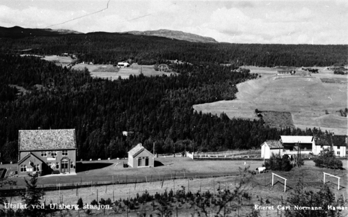 REF-0170 Ulsberg - Havdal Rennebu
Ulsberg stasion med Havdalsgarder i bakgrunnen