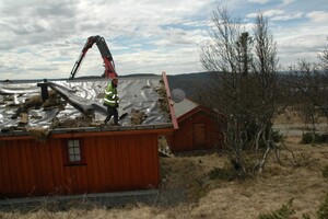 Bytte av tak i Lykkja